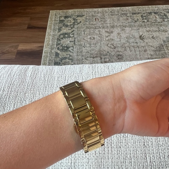 Kate Spade Watch - Picture 3 of 6